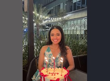 Roomgo MX - Camila - 22 - Saltillo