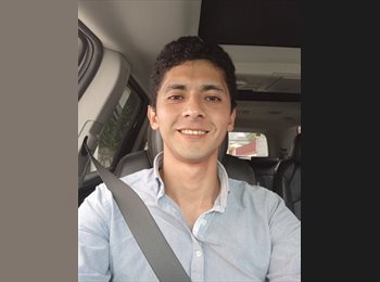Roomgo MX - Christian  - 29 - Querétaro