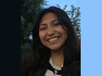 Roomgo MX - Fernanda  - 18 - Querétaro