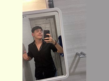 Roomgo MX - Angel Santiago - 18 - Guadalajara