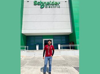 Roomgo MX - Roberto Carlos - 21 - San Pedro Garza García