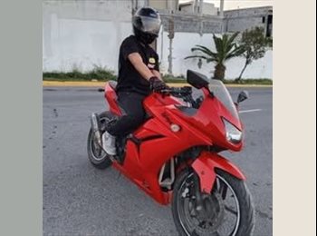 Roomgo MX - Miguel - 24 - Guadalajara