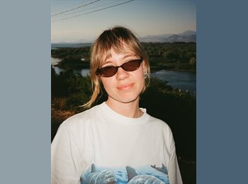 Roomgo MX - Anna - 25 - México - D.F.