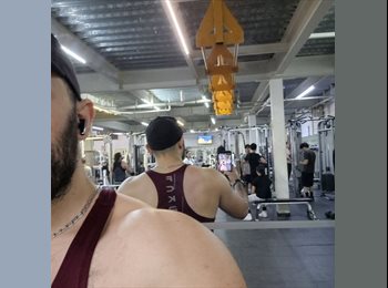 Roomgo MX - Francisco - 35 - Guadalajara