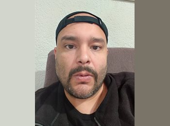 Roomgo MX - Mike - 42 - Ciudad López Mateos