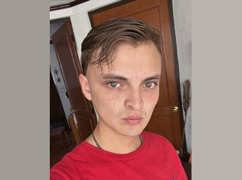 Roomgo MX - Christian  - 24 - Puebla