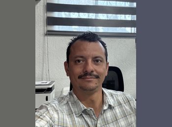 Roomgo MX - Esaú  - 43 - Guadalajara