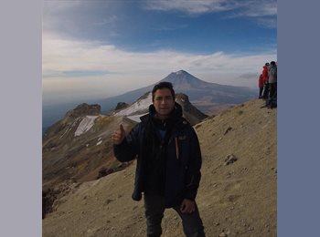 Roomgo MX - Luis - 45 - Monterrey