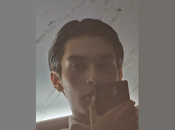 Roomgo MX - Carlos Ortega  - 24 - Guadalajara