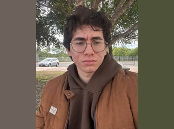 Roomgo MX - Augusto Alejandro Gonzalez Aragon - 18 - Monterrey