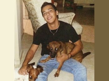 Roomgo MX - Eduardo - 35 - Monterrey