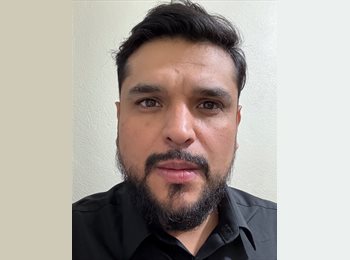 Roomgo MX - Jorge - 37 - El Marqués