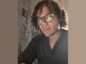 Roomgo MX - Oscar Avila - 25 - México - D.F.