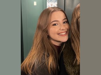 Roomgo NZ - Ciara  - 25 - Queenstown