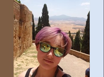 Roomgo NZ - Lunaria-Quinn - 21 - Palmerston North