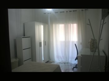 Roomgo PT - Alugo quarto exclusivamente a estudantes universitarios e professores, Lisboa - 450 € Por mês