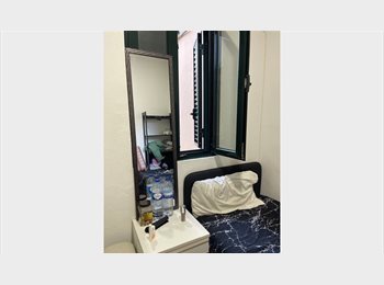 Roomgo PT - Room available for a single girl, Lisboa - 400 € Por mês