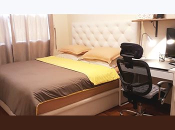 Roomgo SG - B&B Homestay-Deluxe Room with SEALY King-Size Bed., Ang Mo Kio - $1,800 pm