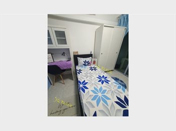 Roomgo SG - Centrally Located room with PRIVATE BALCONY for 1Pax!, Tiong Bahru - $1,550 pm