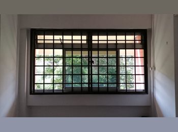 Roomgo SG - Pasir Ris Central - common room available for rent, Pasir Ris - $500 pm