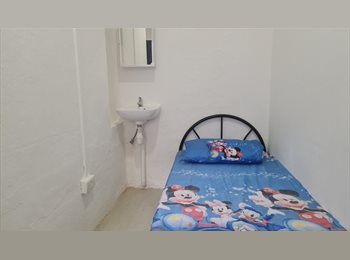 Roomgo SG - Single room with wash basin at lavender street near bugis city. Room code: LavBasin., Kallang - $900 pm