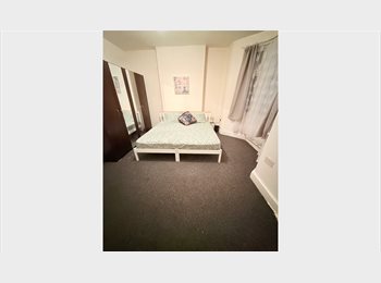 Roomgo UK - Double room in Ilford, Goodmayes - £750 pcm