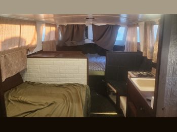 Roomgo UK - Cosy little houseboat central oxford, Oxford - £450 pcm