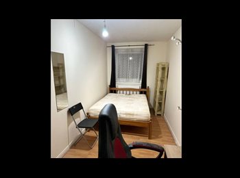 Roomgo UK - Room available – Verity House, E3 4LR, Bow - £845 pcm