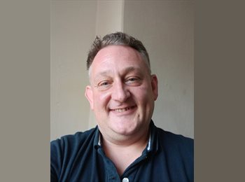 Roomgo UK - Paul - 49 - Birmingham