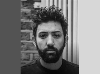 Roomgo UK - Petr - 38 - Spitalfields