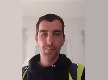 Roomgo UK - Chris - 39 - Northern Quarter