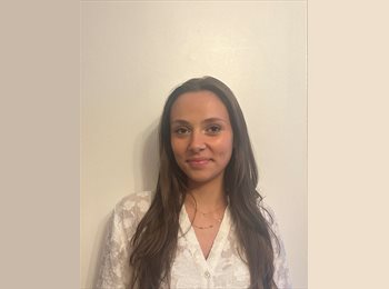 Roomgo UK - Carla - 20 - Basingstoke