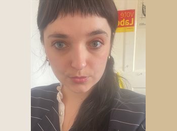 Roomgo UK - Cosette - 29 - Charing Cross