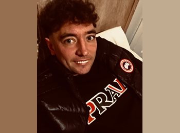 Roomgo UK - Alexander  - 30 - Bedlington