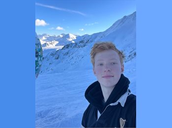 Roomgo UK - Toby - 21 - Oldham