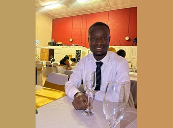 Roomgo UK - Richard  - 27 - Luton