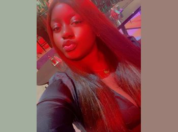 Roomgo UK - Zainab adeshewa Ashiru  - 26 - Coventry