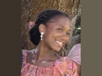 Roomgo UK - Nailde  - 21 - Broadmead