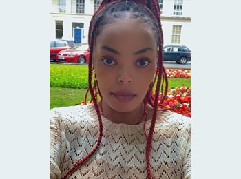 Roomgo UK - Joyce  - 33 - Cheltenham