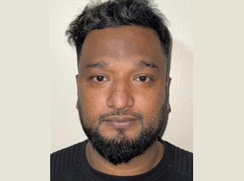 Roomgo UK - Numan ahmed - 34 - Rugby