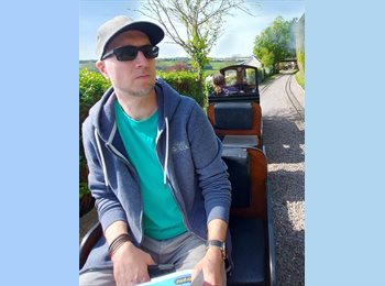 Roomgo UK - Alex  - 45 - Honiton