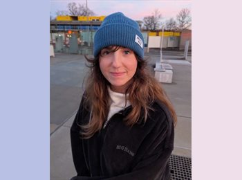 Roomgo UK - Lily - 21 - Old Town