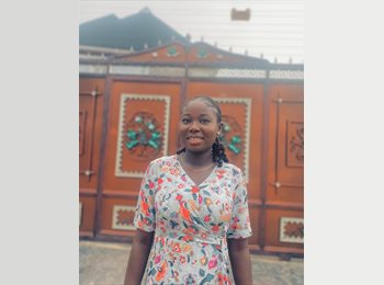 Roomgo UK - Elizabeth  - 27 - Acton