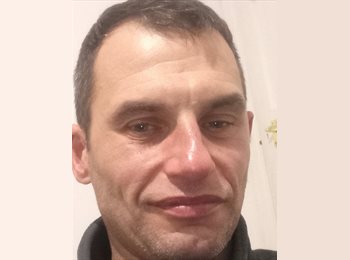 Roomgo UK - Pawel - 42 - Merton Park