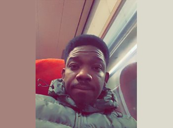 Roomgo UK - Sanmi - 30 - Manchester