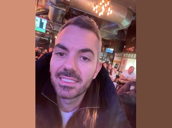 Roomgo UK - Hugi - 40 - Haggerston