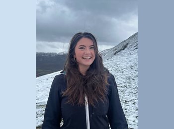 Roomgo UK - Jenny Kitchingman - 21 - Newall Green