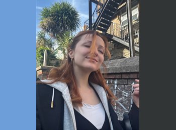 Roomgo UK - Sophie - 22 - Brighton