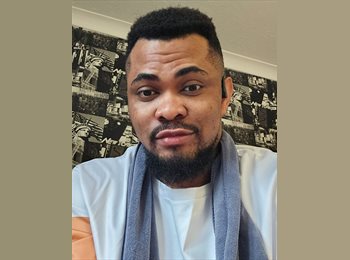 Roomgo UK - JOEL - 32 - Exmouth