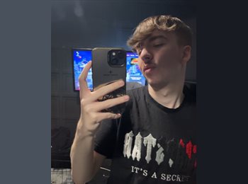 Roomgo UK - Levi - 20 - Bishop's Stortford